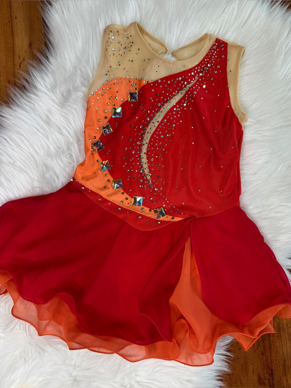 Figure skating dress added rhinestones size 6-8 girls